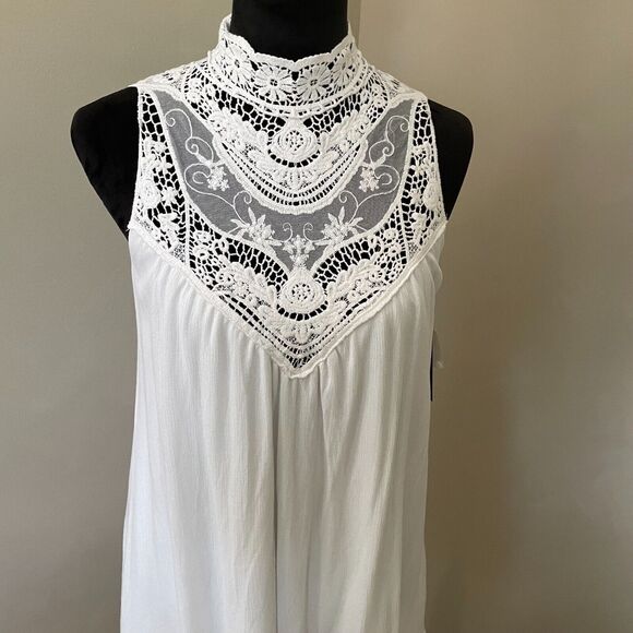 NEW Lulus Mini Dress Lined White Lace Dress Size Small Open Back Sleeveless - Picture 4 of 15